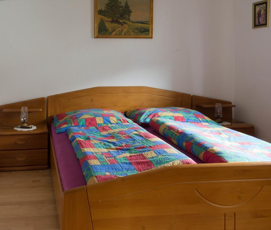 Ganhoer- Fam. Kaar Wintersdorf 部屋 写真