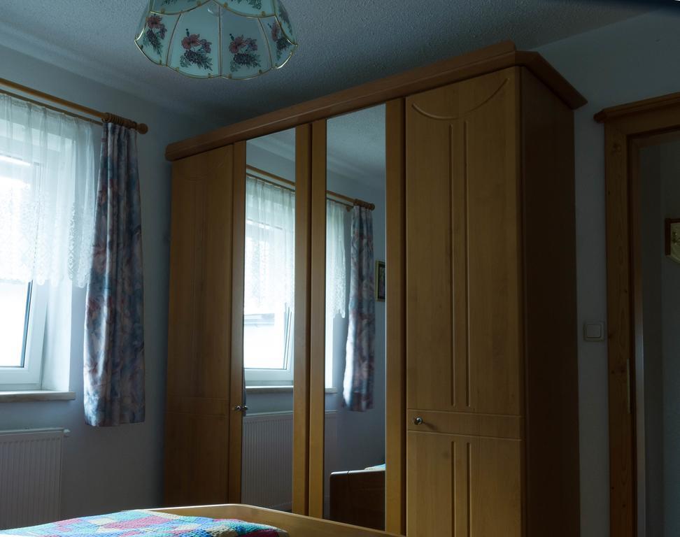 Ganhoer- Fam. Kaar Wintersdorf 部屋 写真